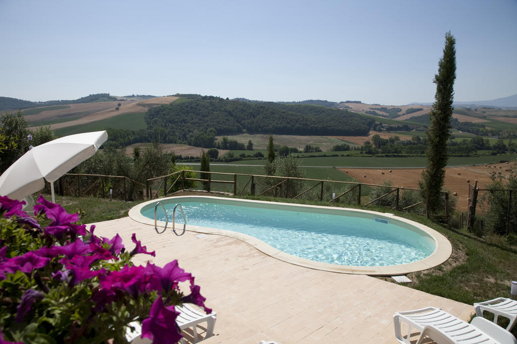 Agriturismo Podere Olivello In Val D'Orcia Montalcino Dış mekan fotoğraf